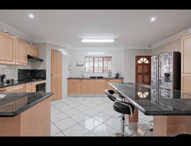 4 BEDROOM HOUSE FOR SALE IN WIERDAGLEN ESTATE